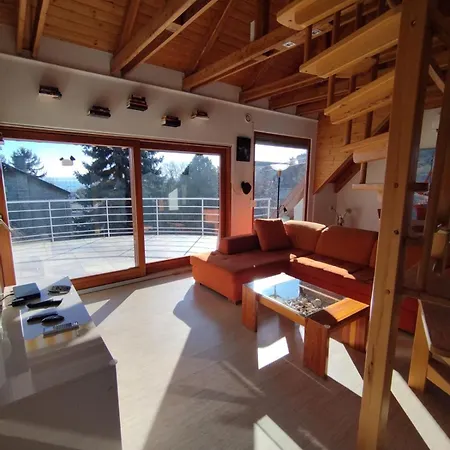 Vitorlas Vendeghaz Guest house Balatonfured