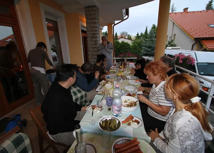 Vitorlas Vendeghaz بيت ضيافة